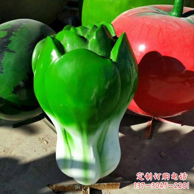 菏泽新鲜收获白菜雕塑把握幸福