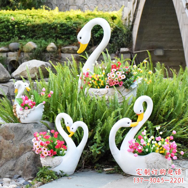 菏泽玻璃钢天鹅花盆公园雕塑摆件