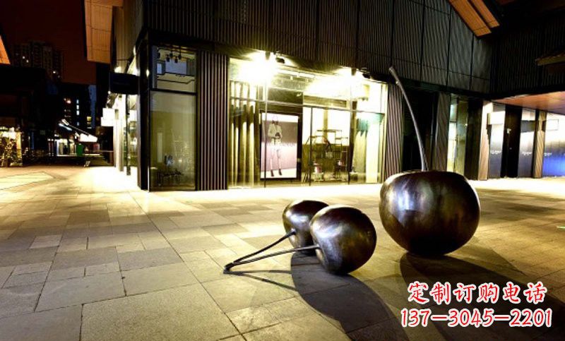 菏泽不锈钢步行街樱桃雕塑