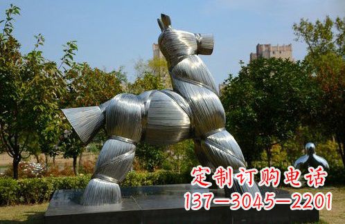 菏泽不锈钢草扎马雕塑