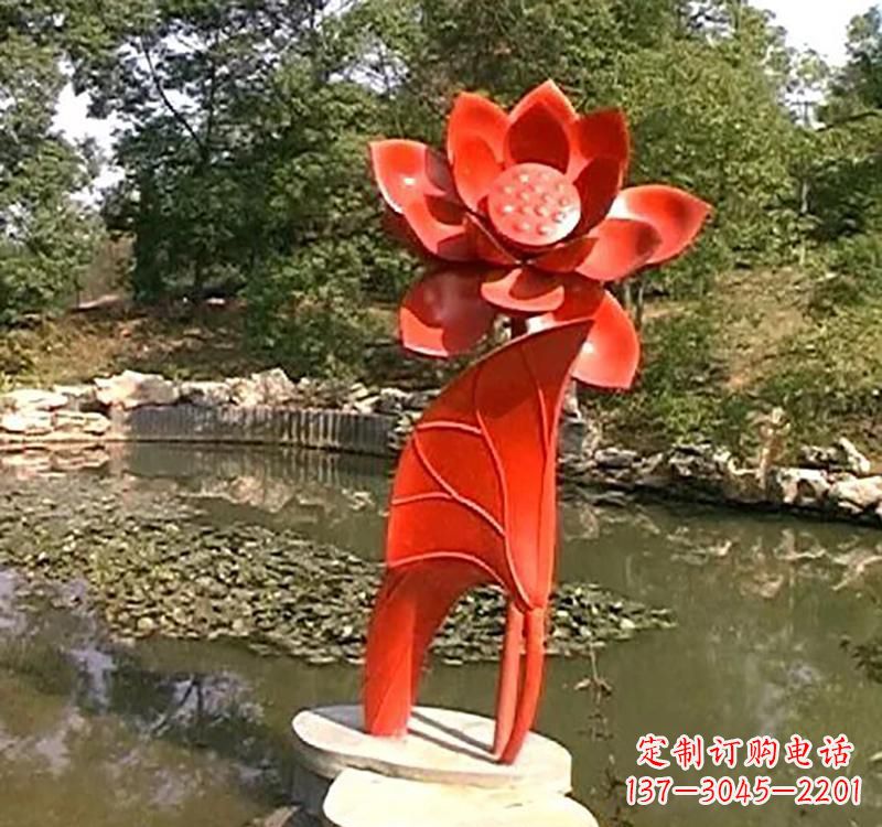 菏泽不锈钢荷花雕塑激发城市艺术灵感