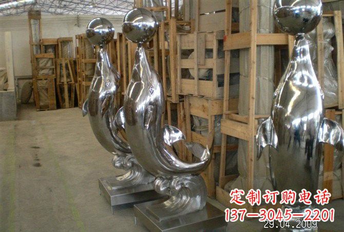 菏泽不锈钢抽象海豚顶球雕塑