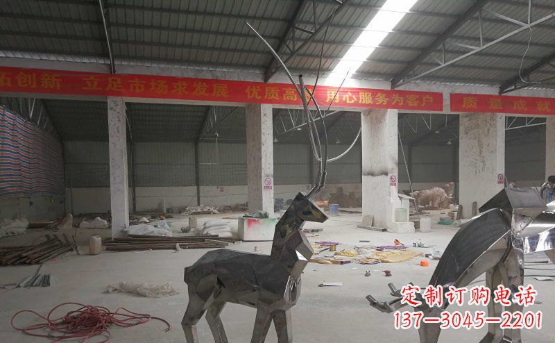 菏泽不锈钢抽象几何麋鹿动物雕塑