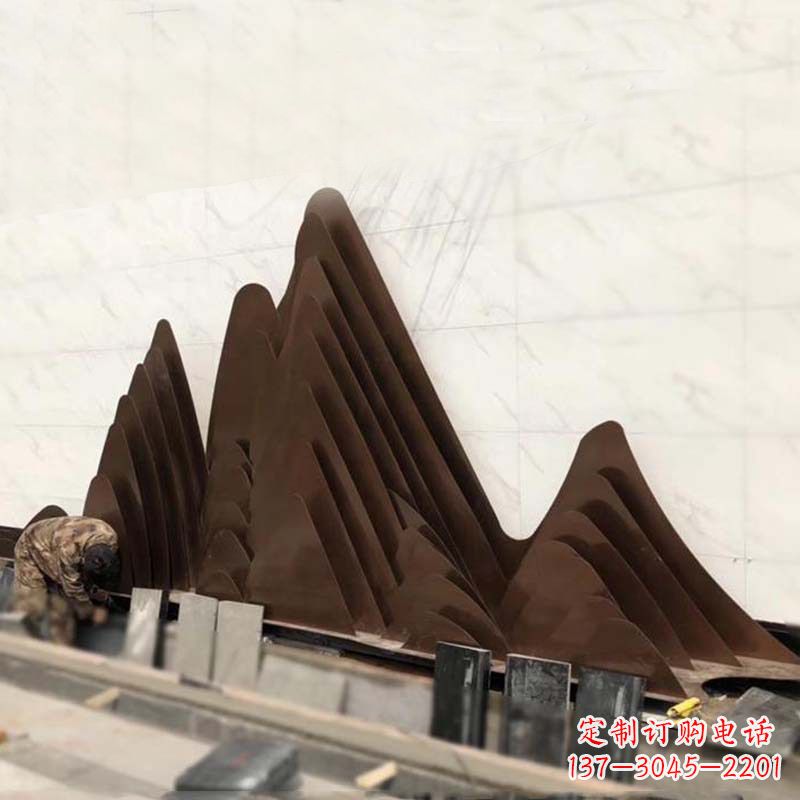菏泽精美不锈钢假山雕塑