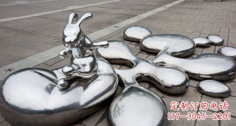 菏泽不锈钢抽象兔子和水滴广场雕塑