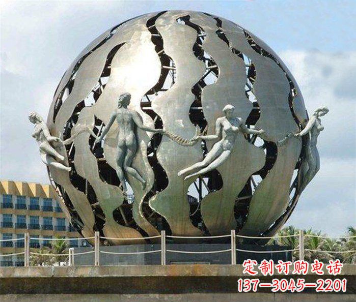 菏泽不锈钢地球雕塑一座精致而又充满着力量的艺术作品