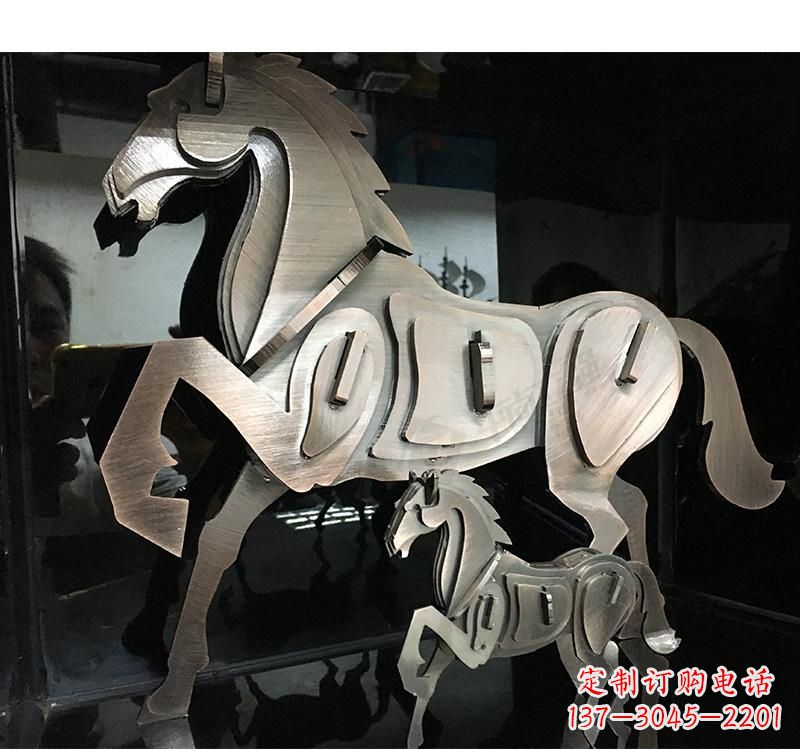 菏泽不锈钢动物马雕塑艺术精美动人