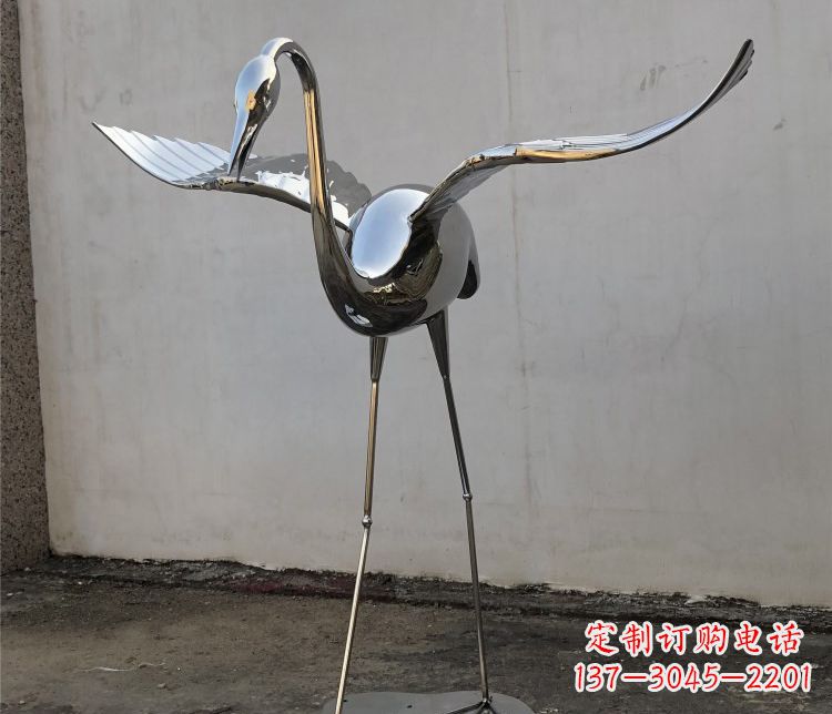 菏泽不锈钢锻造的丹顶鹤雕塑