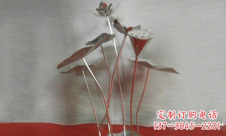 菏泽不锈钢锻造的荷叶雕塑