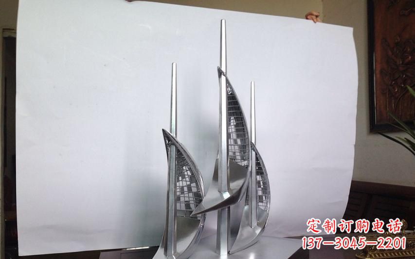 菏泽不锈钢帆船乘风破浪雕塑