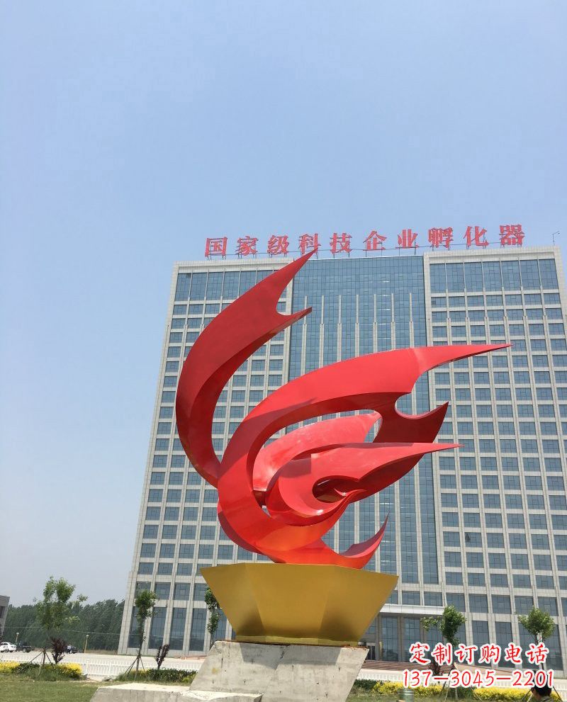 菏泽不锈钢凤凰雕塑一种具有传统文化内涵的艺术品