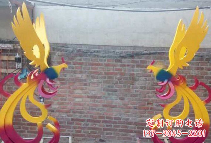菏泽不锈钢公园彩色凤凰雕塑——艺术与自然的融合