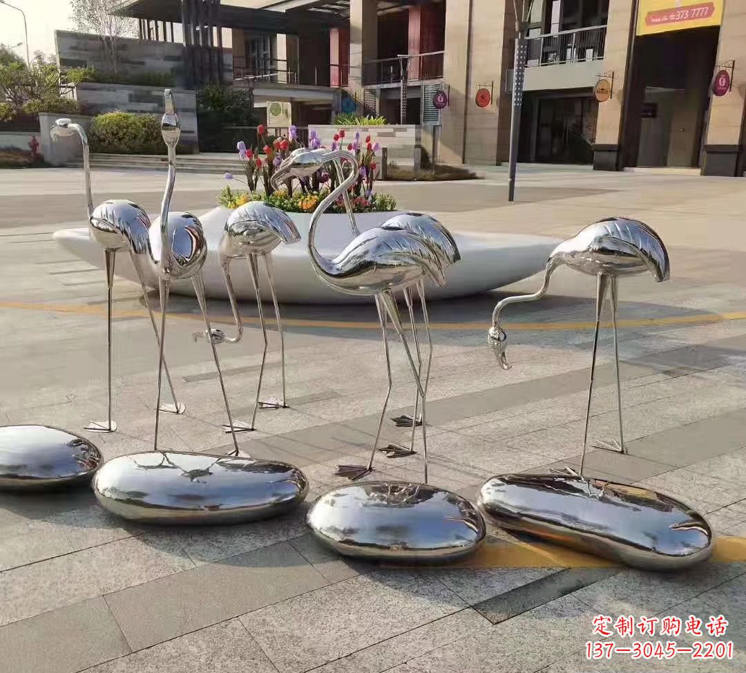 菏泽鹅卵石雕塑不锈钢公园的美丽礼物