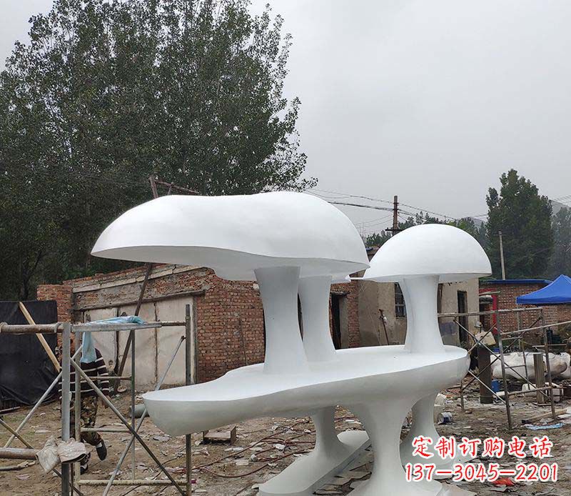 菏泽不锈钢公园蘑菇云朵雕塑