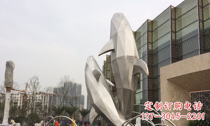 菏泽不锈钢海豚喷泉雕塑精美的海洋之美