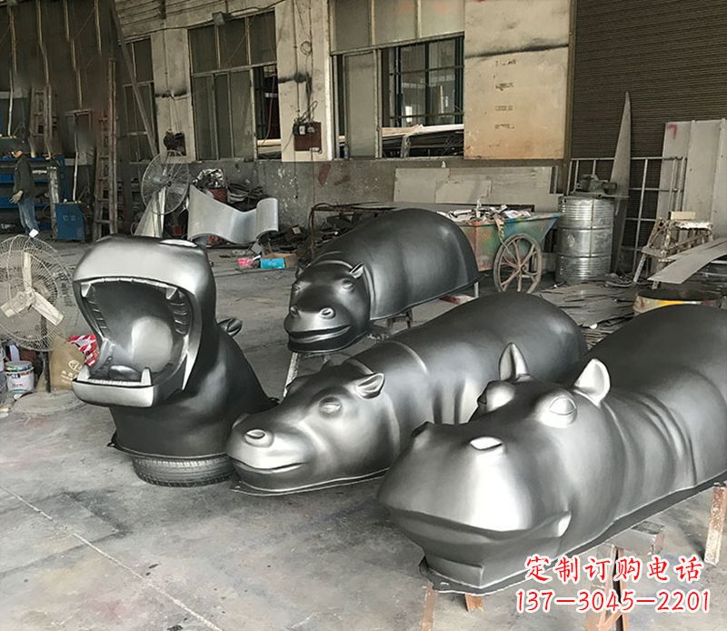 菏泽不锈钢河马雕塑——艺术与自然的完美结合