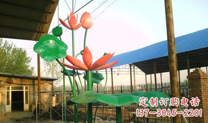 菏泽不锈钢荷叶雕塑精美而优雅