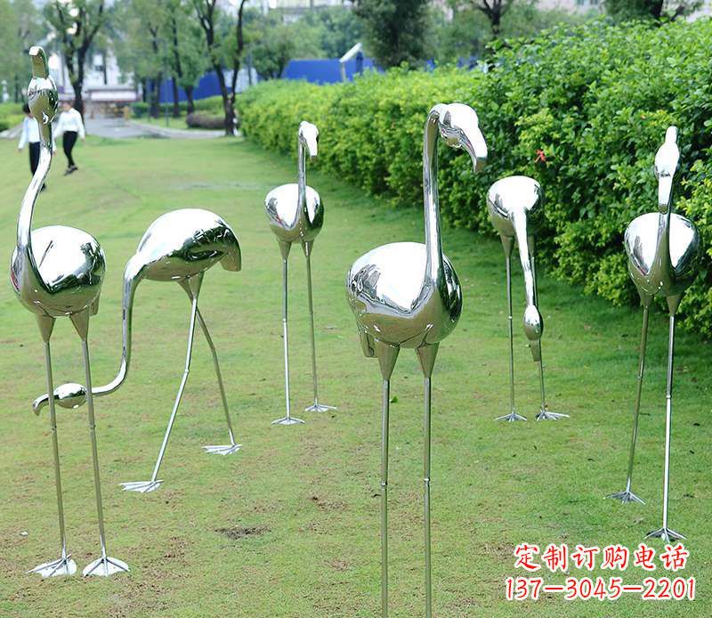 菏泽不锈钢火烈鸟雕塑美丽的艺术杰作