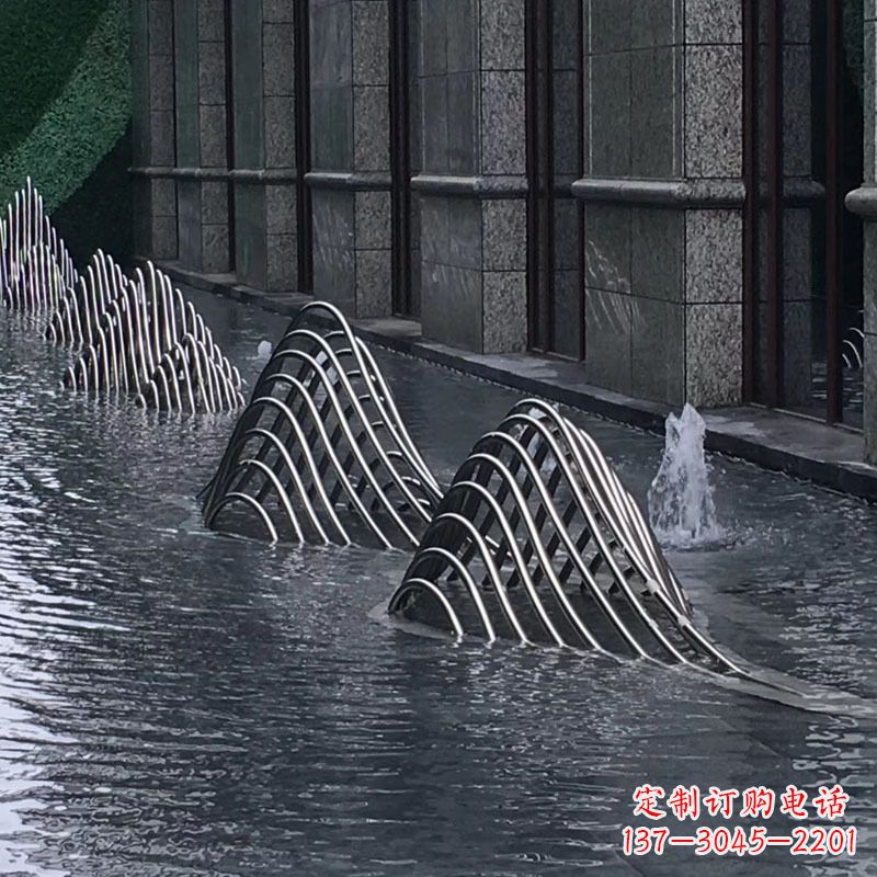 菏泽不锈钢假山雕塑精美外形,百变造型