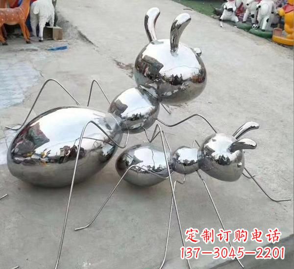 菏泽不锈钢镜面蚂蚁雕塑