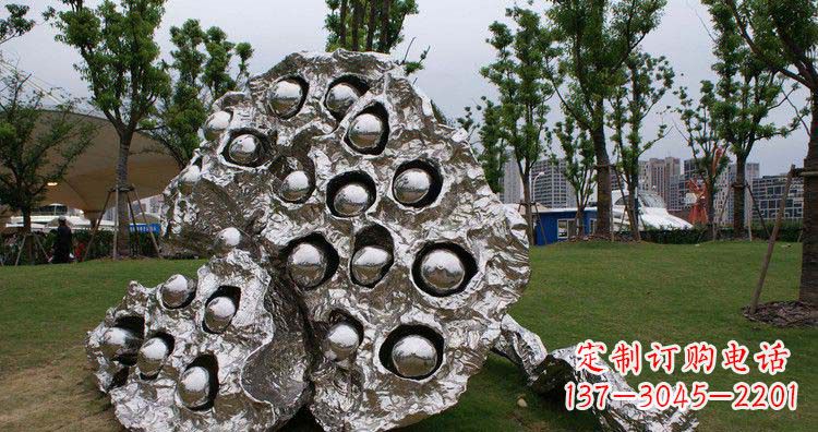 菏泽不锈钢莲蓬精美雕塑铸就华丽景观