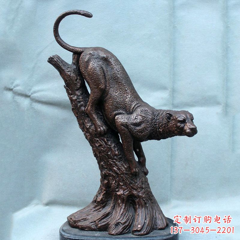 菏泽不锈钢猎豹雕塑经典之美