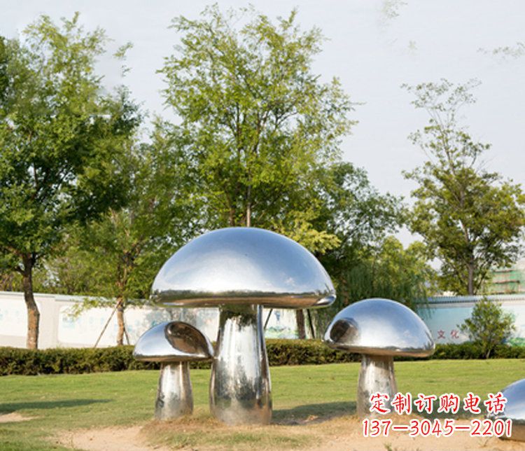 菏泽不锈钢蘑菇雕塑精致而美观