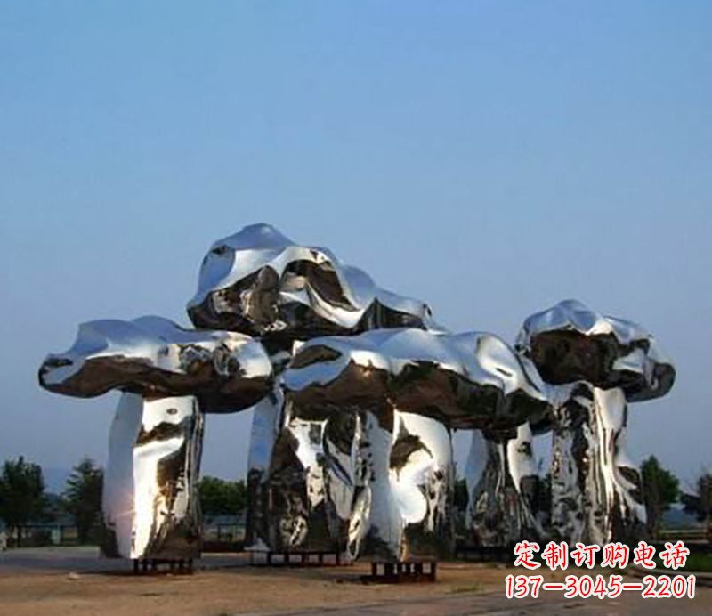 菏泽不锈钢蘑菇雕塑——一次惊艳的艺术之旅