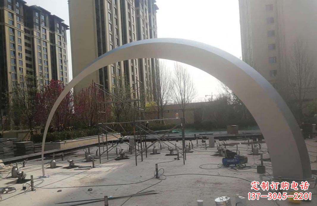 菏泽不锈钢小区拱门雕塑美化环境