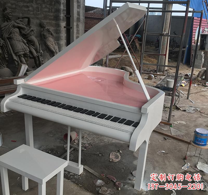 菏泽不锈钢校园钢琴雕塑发出音乐的艺术