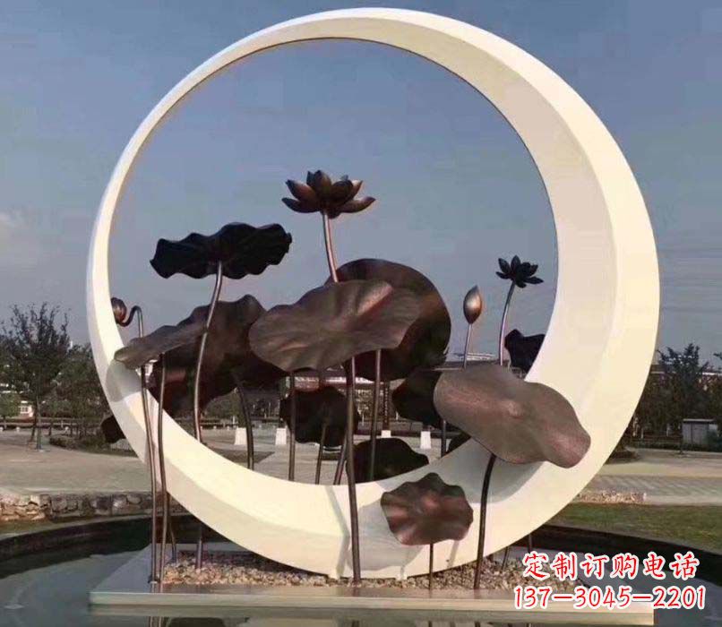 菏泽环绕荷香不锈钢圆环雕塑