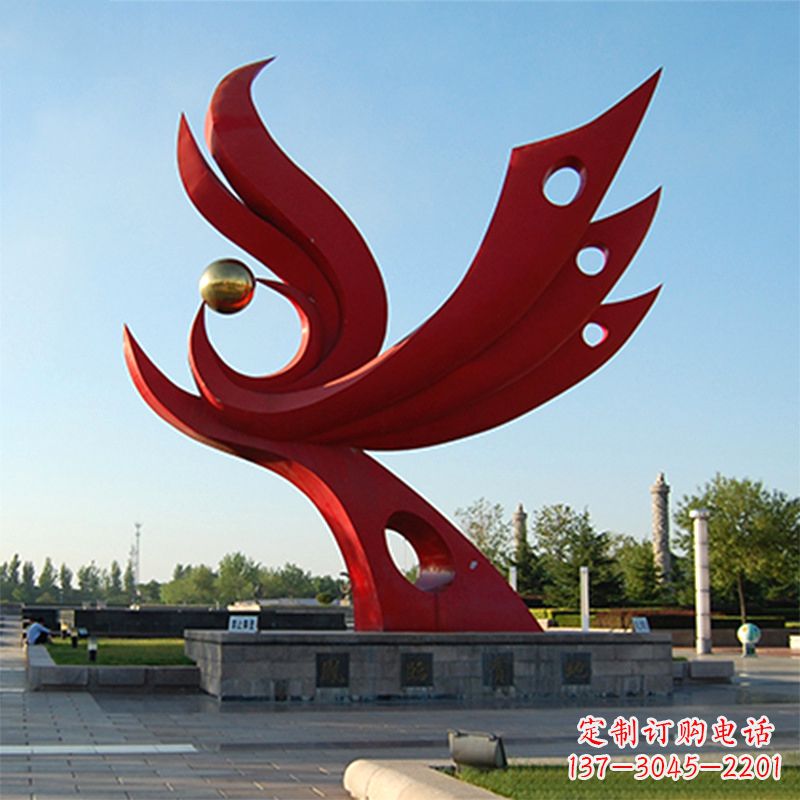 菏泽精美凤凰雕塑点缀公园园林景观