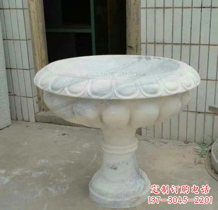 菏泽大理石花盆雕塑精美绝伦,艺术风采
