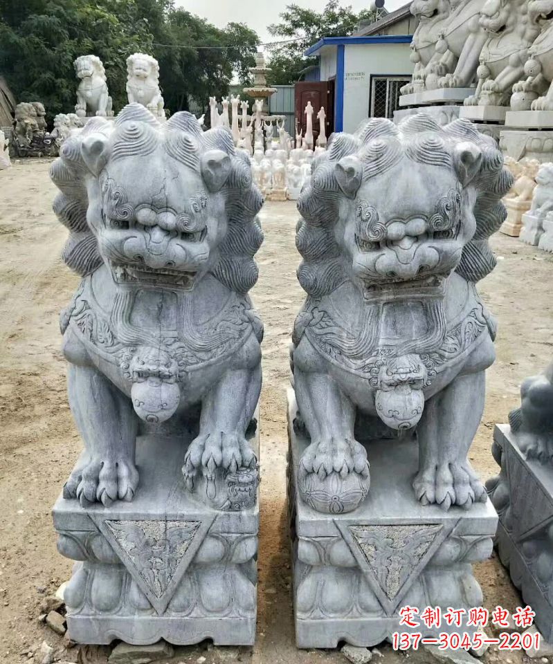 菏泽传统工艺精雕大理石狮子石雕塑