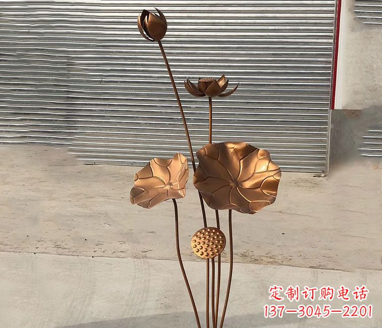 菏泽锻铜不锈钢荷花雕塑