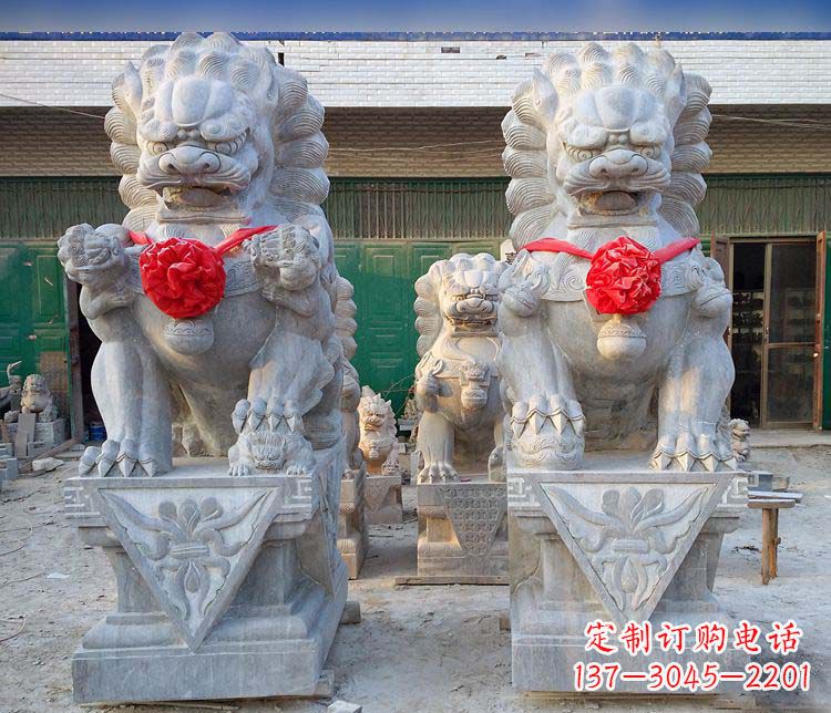 菏泽传统风格狮子石雕