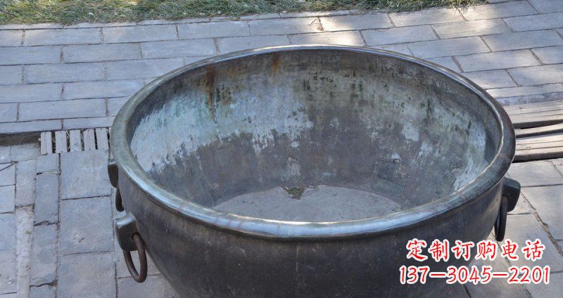 菏泽仿古纹饰铜水缸雕塑