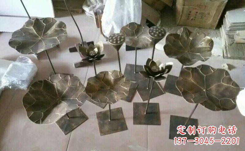 菏泽精美荷叶锻铜雕塑