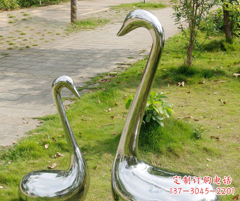 菏泽精美雕刻,静谧优雅——不锈钢天鹅雕塑