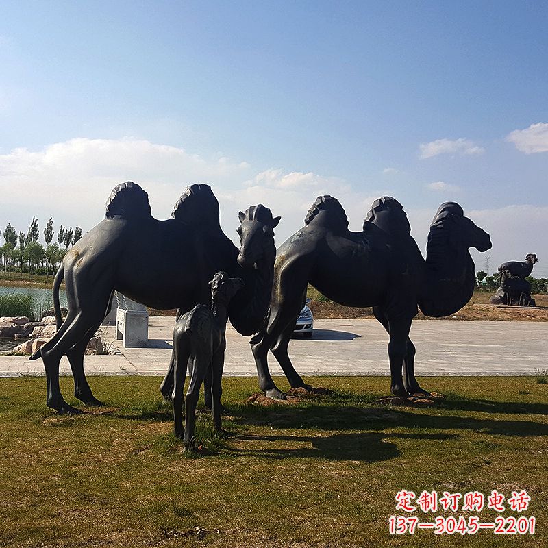 菏泽公园铜雕骆驼景观动物雕塑