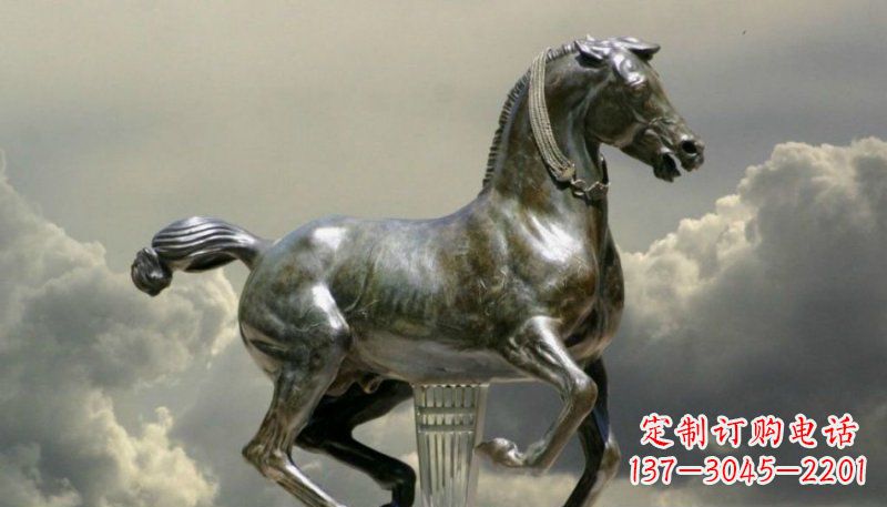 菏泽广场奔马景观铜雕