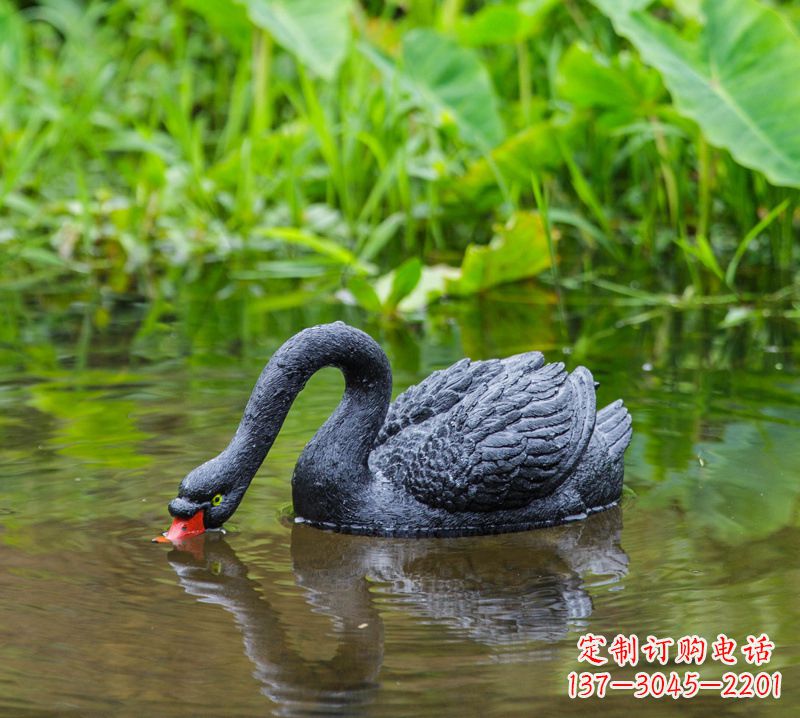 菏泽黑天鹅喝水款-池塘水塘装饰动物雕塑摆件