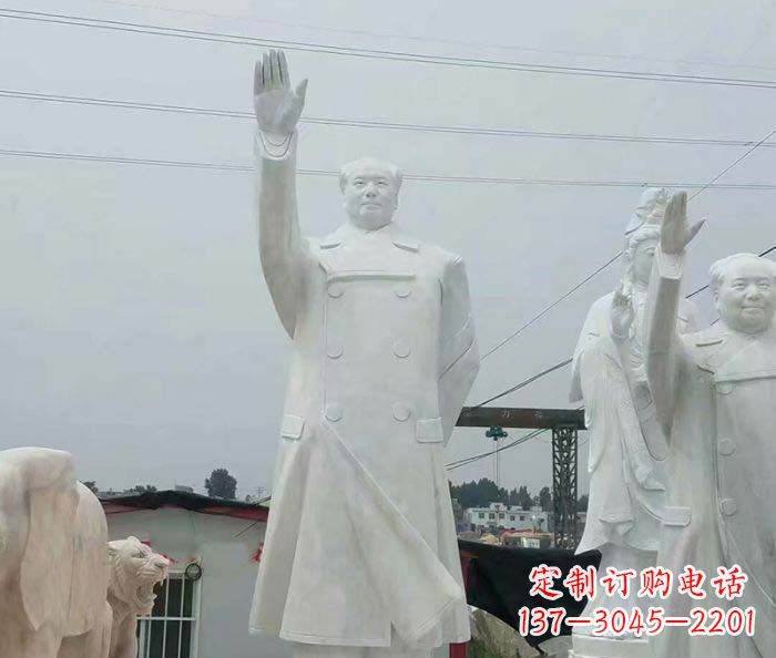 菏泽毛泽东伟人石雕，永载史册