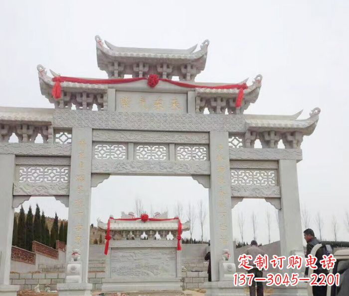 菏泽中领雕塑专业定制牌坊石雕