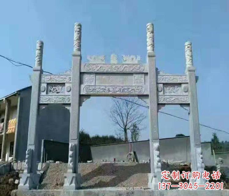 菏泽三门仿古牌坊石雕,精致雕刻典雅之美
