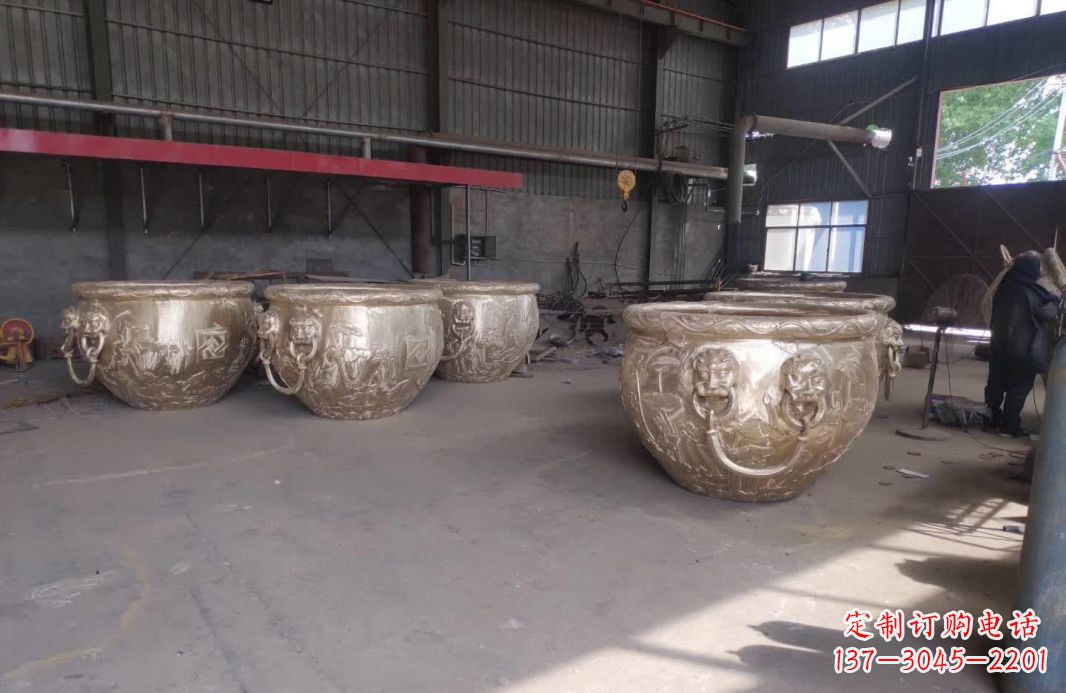 菏泽寺庙水缸铜雕塑