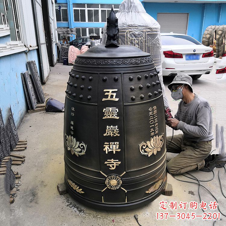 菏泽寺院铜钟