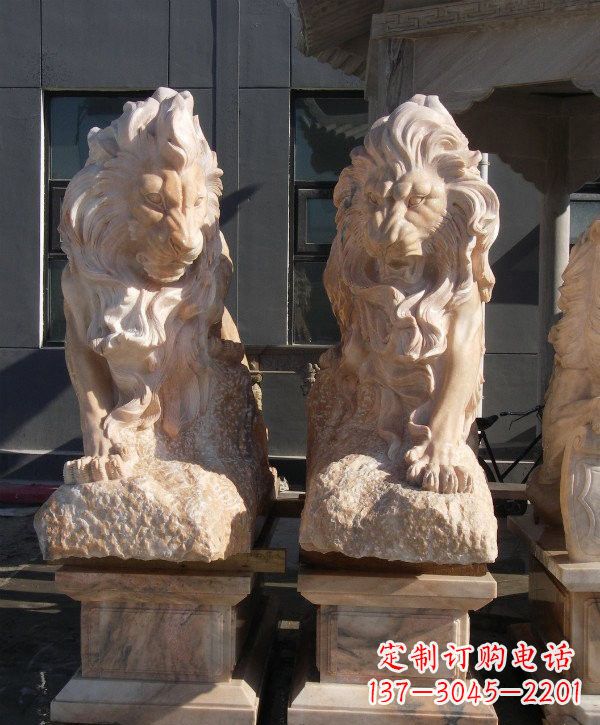 菏泽晚霞红欧式狮子石雕