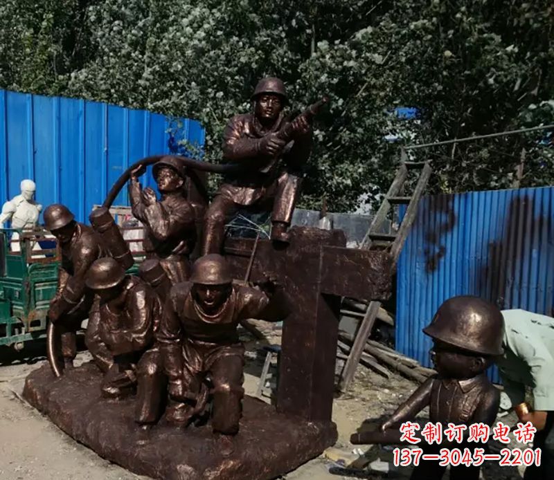 菏泽消防员灭火景观雕塑