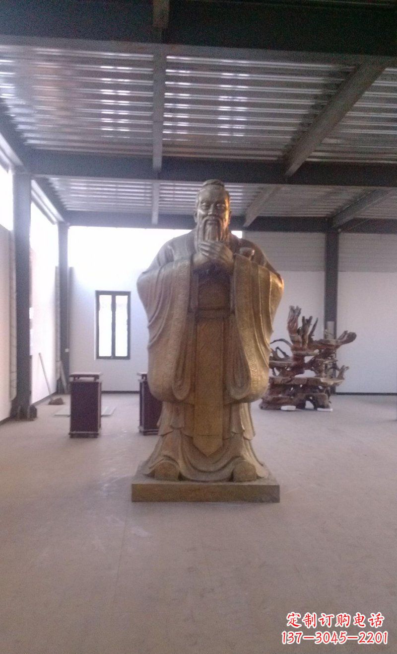 菏泽校园仿铜老子玻璃钢名人雕塑